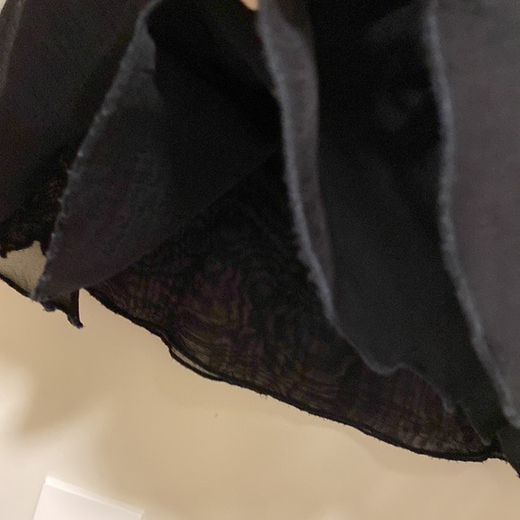 Black top by JOE’S jeans - Picture 6 of 6